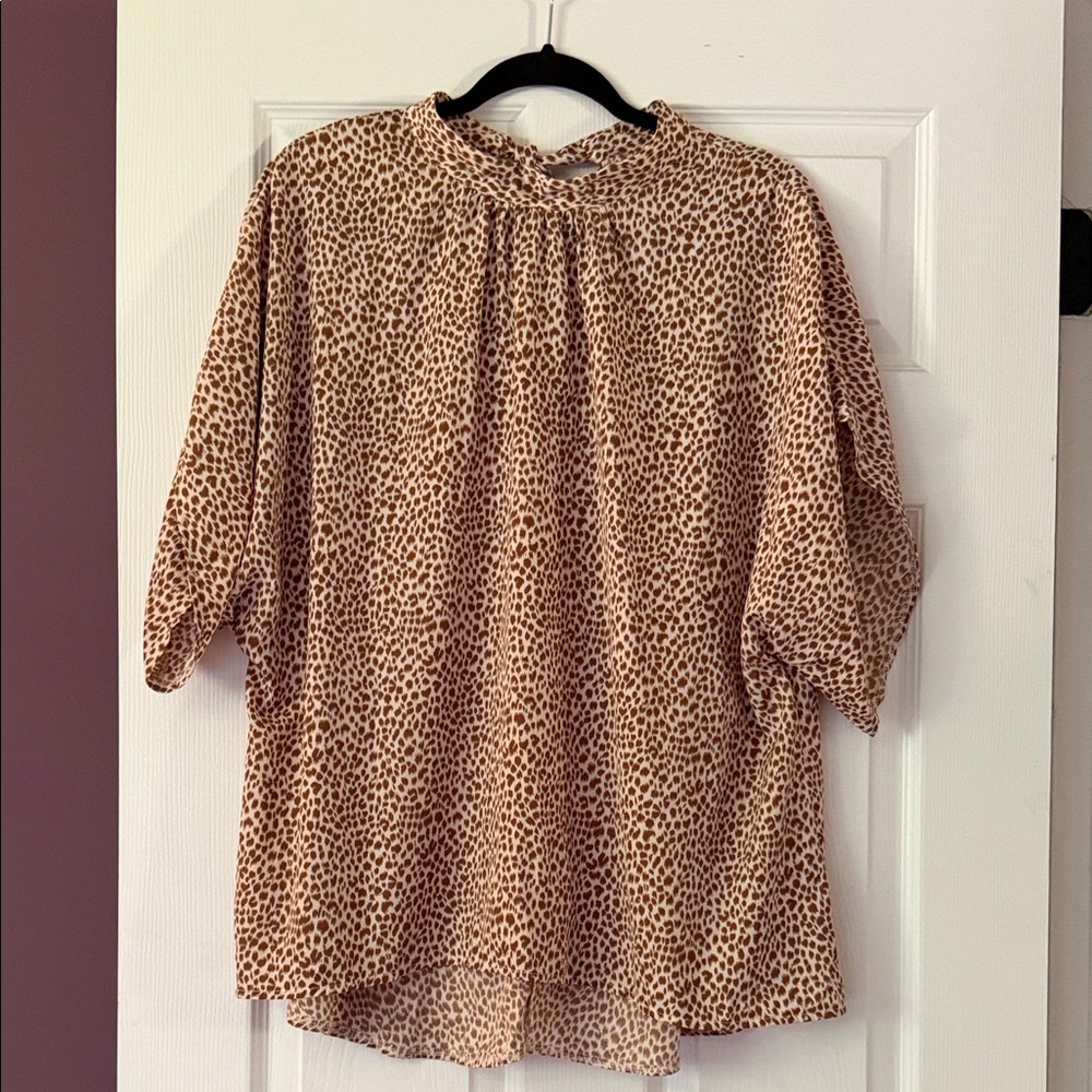SHEIN Neutral Leopard Print Blouse